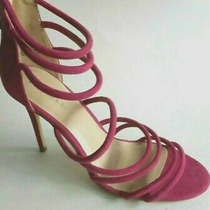 Pink strapy shoe